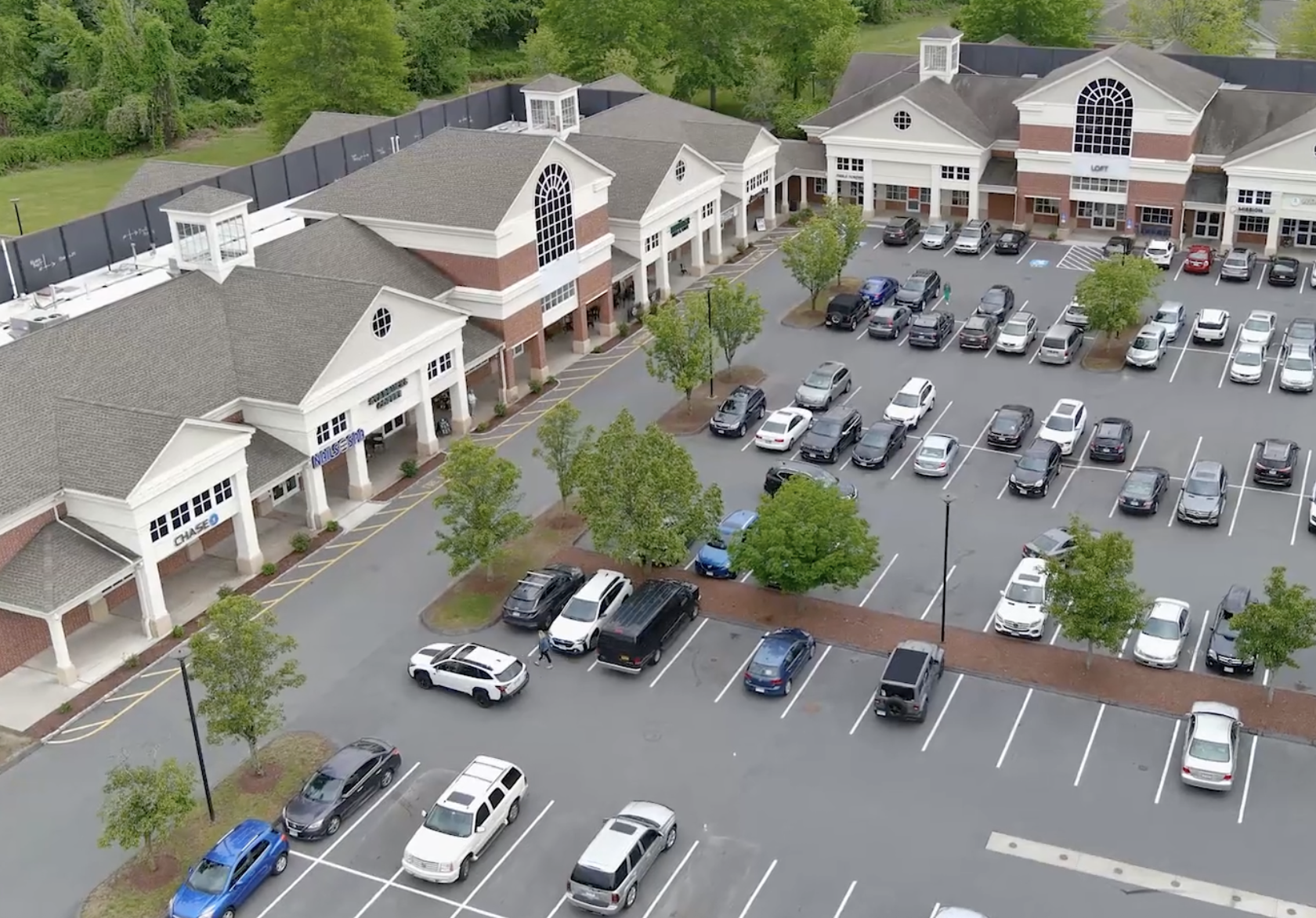 Southbury Green Shopping Center